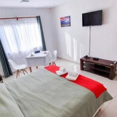 Newen Bed And Breakfast 엘 찰텐 외부 사진
